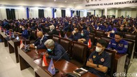 Kegiatan yang diikuti oleh 200 peserta aktif ini diisi dengan bedah Dapil dan penyusunan rencana aksi kerja politik dan pemenangan masing-masing wilayah.