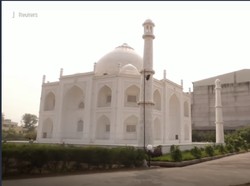 Foto: Replika Taj Mahal Dibangun Suami sebagai Tanda Cinta untuk Istri