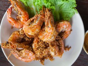 Resep Udang Goreng Ketumbar Bawang yang Garing Gurih Mantul