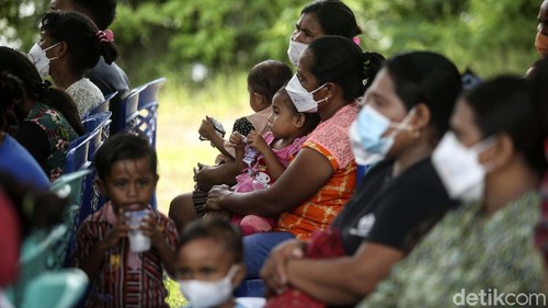 Pemeriksaan pencegahan dan penanganan balita Bawah Garis Merah (BGM) dilakukan di Kelurahan Naibonat, Kupang, NTT. Tercatat 6.674 Balita di Kupang mengalami stunting.