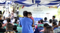 Acara ini dirangkai dengan kegiatan edukasi pendampingan gizi, pengobatan gratis dan pasar murah sembako.