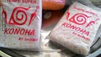 Tempe ini sepertinya dibuat oleh teman-temannya Naruto atau pembuatnya ini fans berat Naruto. Mereknya Konoha, lengkap dengan logonya.  Foto: Facebook 1Cak
