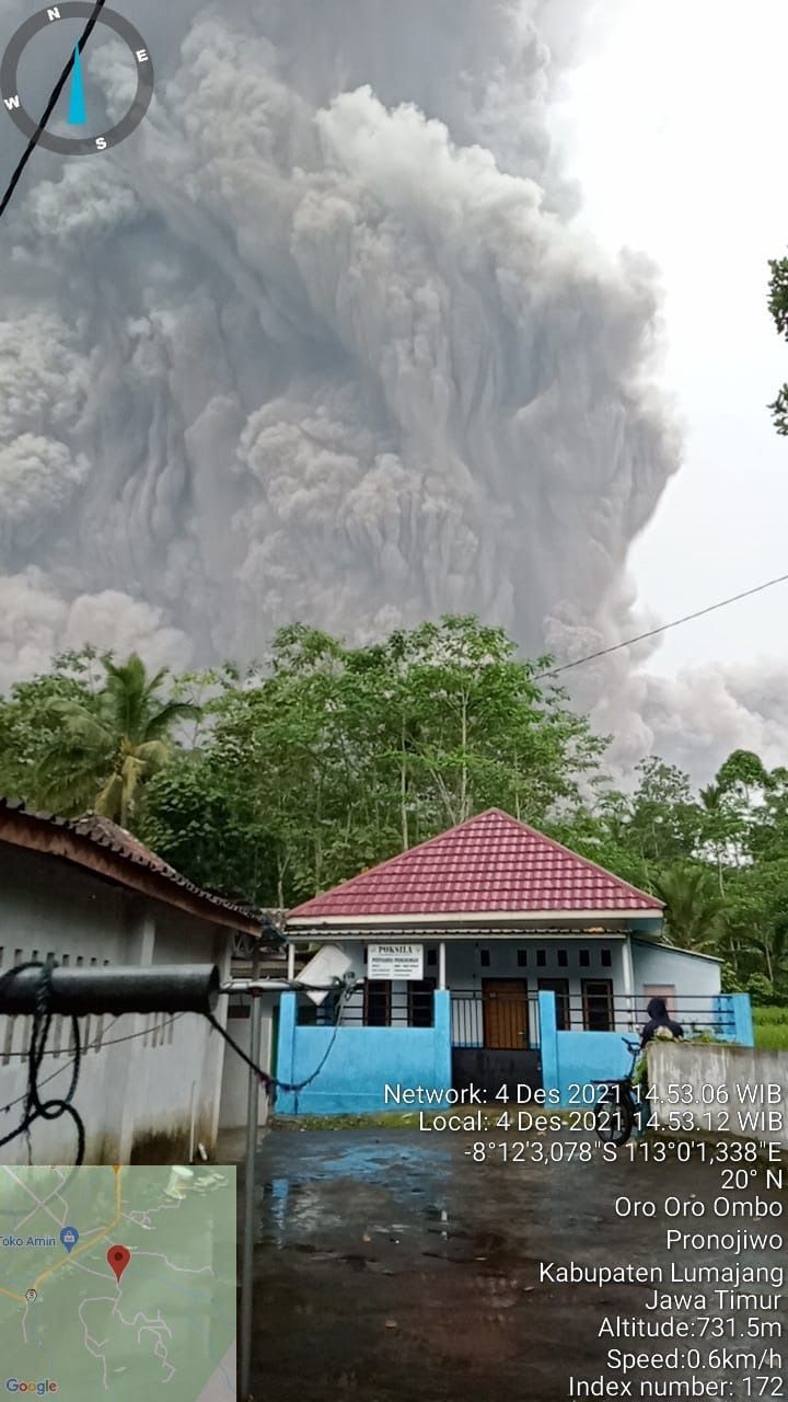 Erupsi Semeru, 4 Desember 2021. (Dok Humas BNPB)