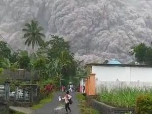 Gunung Semeru Erupsi, PVMBG: Diawali Kejadian Laharan