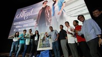 Film ini merupakan suatu terobosan kreatif dan bentuk sinergi antara industri film dan sektor pariwisata dalam mempromosikan destinasi pariwisata, sejalan dengan upaya pemerintah mendorong kunjungan wisatawan domestik serta kampanye berwisata di Indonesia saja. 