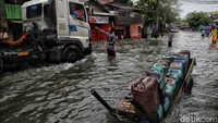 Dan terus naik hingga puncaknya di jam 9 pagi.