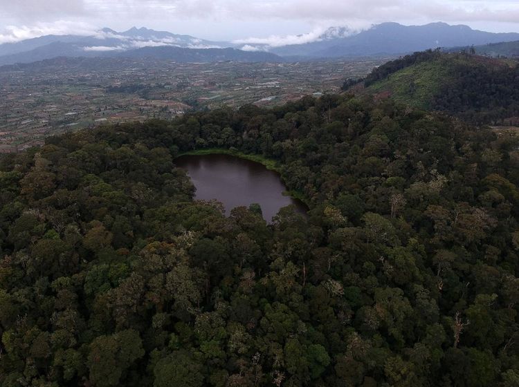 Jelajah Danau Belibis di Kaki Gunung Kerinci