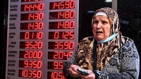 Kedelapan, Turki, terjebak dalam krisis setelah inflasi mencapai lebih dari 60 persen. Mata uang lira Turki jatuh ke posisi terendah sepanjang masa terhadap euro dan dolar AS sejak tahun lalu. Sementara, utang luar negeri Turki sudah menembus 54 persen dari PDB negaranya, tingkat yang cukup mengkhawatirkan mengingat utang pemerintahnya mendominasi. (BBC World)