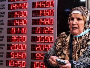 Lira Merosot hingga 45%, Petani Turki Jual Tanah dan Warga Kurangi Makan