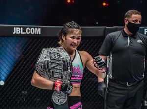 ONE Championship: Stamp Fairtex Juara Women Atomweight