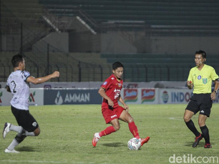 Persija Jakarta meraih kemenangan di pekan ke-15 BRI Liga 1 musim ini, setelah menumbangkan Tira Persikabo dengan skor tipis 1-0.