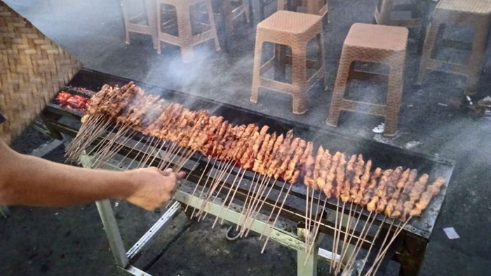 Sudah Ada Puluhan Tahun Lalu, 5 Tempat Makan di Tangerang Ini Masih Diantre