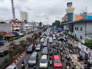 Uji Coba Ganjil Genap di Jalan Margonda Raya Depok Dimulai, Lalin Macet
