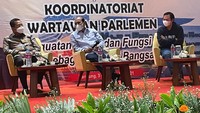 Tema yang bertajuk, Penguatan Peran dan Fungsi DPD RI Sebagai Amanat Bangsa, dihadiri oleh Wakil Ketua DPD RI Nono Sampono (senator asal Maluku), Mahyudin (senator asal Kalimantan Timur) dan Sultan Baktiar Najamudin (senator asal Bengkulu), serta beberapa senator lainnya. Forum Komunikasi dan Diseminasi Program Refleksi Akhir Tahun DPD RI dihelat di Bandung, Jawa Barat.