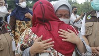 Maruf pun mendatangi perwakilan keluarga dari para pahlawan COVID-19 yang gugur.  