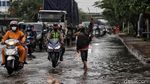 Waspada, Jalan RE Martadinata Ancol Terendam Banjir Rob