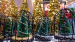 Akhir Pekan, Warga Buru Pernak-Pernik Natal di Pusat Perbelanjaan