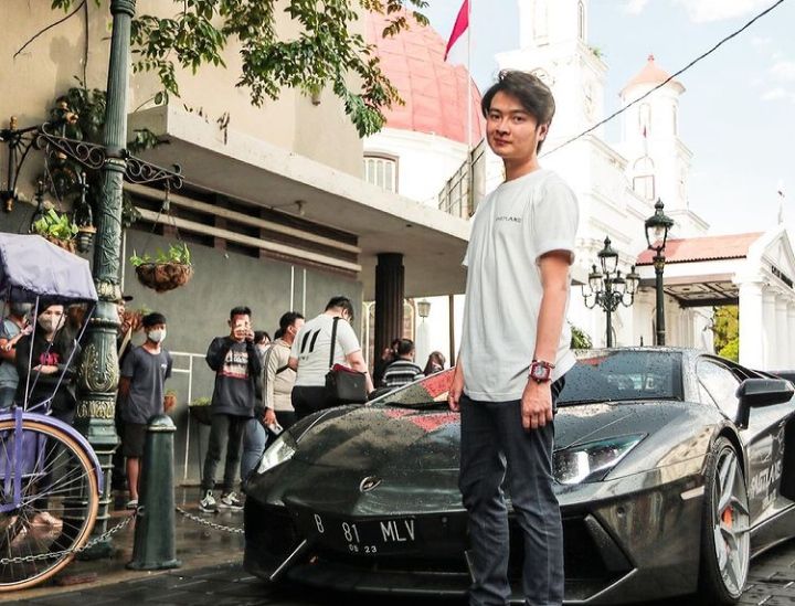 Bisnis Kuliner Crazy Rich Muda Belia