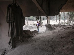 BNPB: 98 Warga Luka Akibat Erupsi Semeru, 2 di Antaranya Ibu Hamil