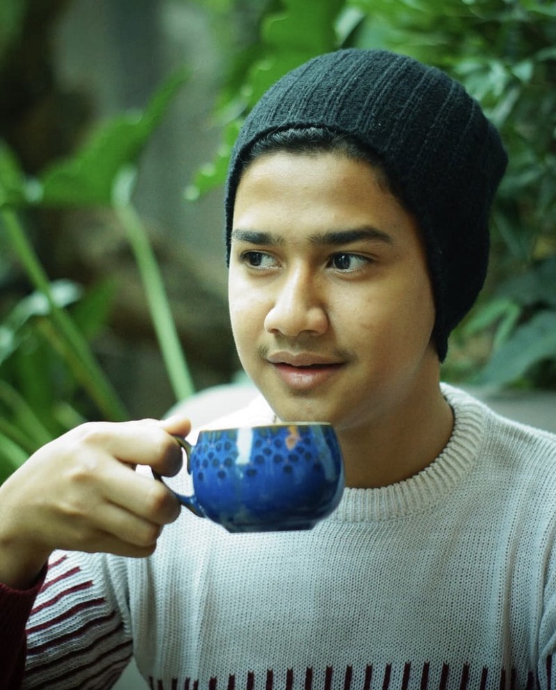 Doyan Kulineran, Ini Keseruan Syakir Daulay Saat Makan Jagung Bakar dan Sate