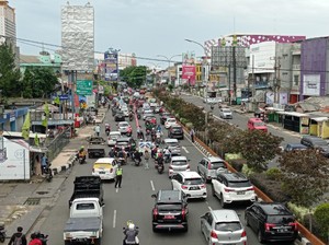Hari Kedua Uji Coba Gage di Jl Margonda Raya Depok, Lalin Macet
