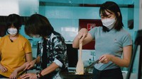 Bersama gamer lainnya, Jena pernah membuat konten memasak yang resepnya berasal dari sebuah game. Foto: Instagram @jenadammaya