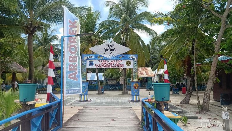 Kampung Wisata Arborek yang asri Kampung wisata arborek