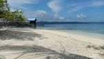 Jalan-Jalan ke Kampung Wisata Arborek, Jaga Terumbu Karangnya ya!