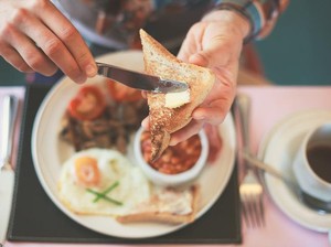 Tak Mau Gendut? Kenali 5 Kebiasaan Sarapan yang Harus Dihindari