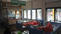 Sejumlah korban erupsi Gunung Semeru menjalani perawatan di RSUD Pasirian, Lumajang, Jawa Timur, Minggu (5/12/2021).
