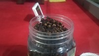 Pengatur suhu alami berupa cengkih menjadi cara alami agar terhindar dari kelembaban.