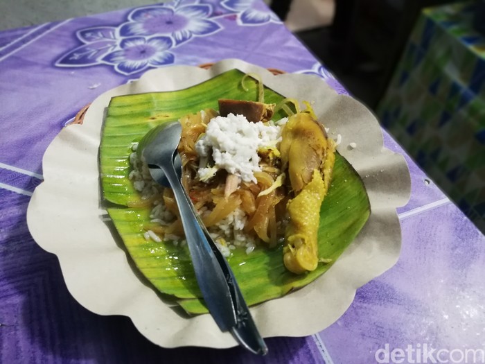 Nasi Liwet Khas Solo Nasi Liwet Bu Wongso Lemu Tawarkan Sensasi Gurih Nagih yang Tetap Eksis