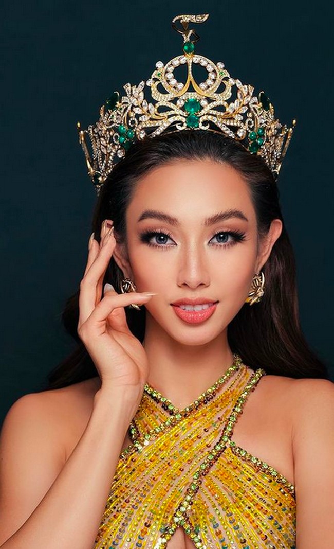Inilah Nguyen Thuc Thuy Tien, wanita cantik dari Vietnam yang berhasil meraih mahkota kemenangan Miss Grand International 2021. Namanya diumumkan sebagai pemenang saat malam final Miss Grand International 2021 di Bangkok, Thailand, Sabtu (4/12/2021) malam. Foto: dok. Instagram