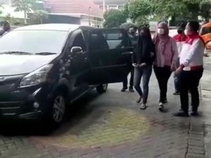 Momen Polisi Geledah Kamar Kos Siskaeee