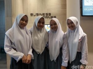 Makin Terkenal, Putih Abu Abu Sampai Malu Kalau Tidak Pakai Makeup