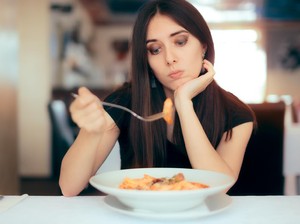 Sedang Tak Selera Makan? 5 Hal Ini Bisa Jadi Penyebabnya