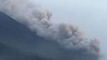 Waspada, Gunung Semeru Masih Luncurkan Awan Panas Usai Erupsi