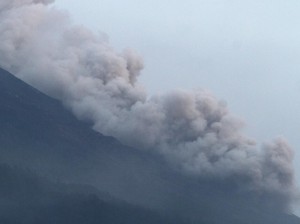 Apa Itu Wedhus Gembel yang Menyembur dari Erupsi Semeru