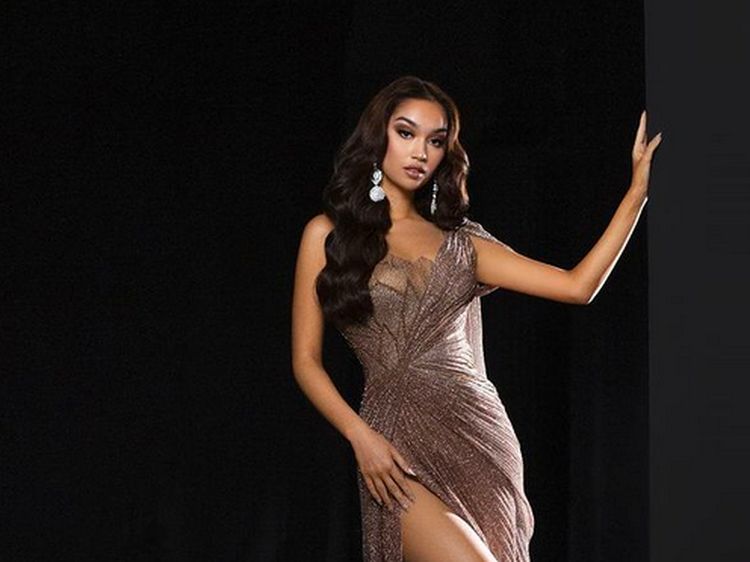 8 Gaya Sophia Rogan di Miss Grand International 2021, Wakil RI Masuk Top 10