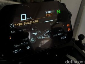 Meski Punya Fitur TPMS, Ban Mobil-Motor Tetap Harus Dicek Rutin!