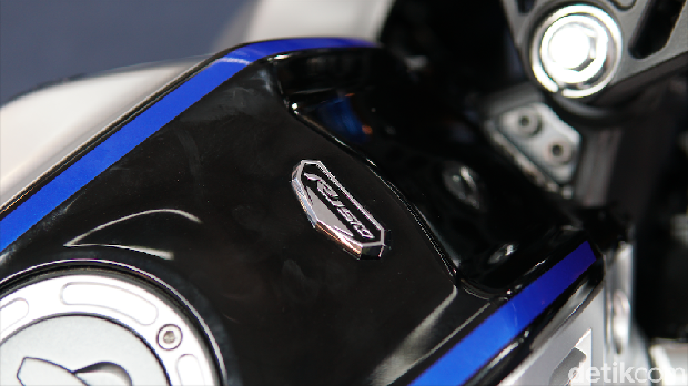 Yamaha All New R15M Connected-ABS Yamaha All New R15M Connected-ABS