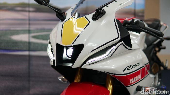 Yamaha All New R15M Connected-ABS World GP 60th Anniversary Livery Yamaha All New R15M Connected-ABS World GP 60th Anniversary Livery