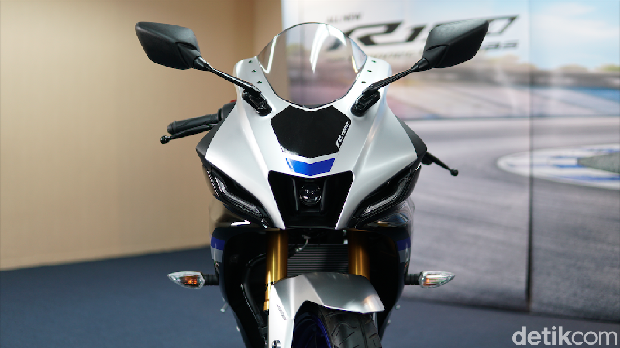 Yamaha All New R15M Connected-ABS Yamaha All New R15M Connected-ABS