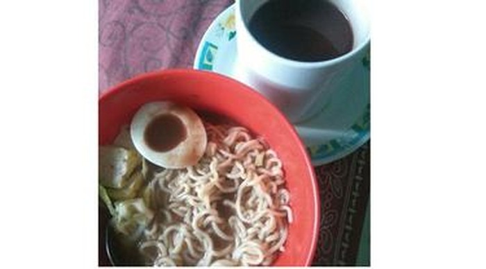 10 Mie Instan Campur Boba dan Permen, Kreasi Nyeleneh Racikan Netizen 10 Mie Instan Campur Boba dan Permen, Kreasi Nyeleneh Racikan Netizen