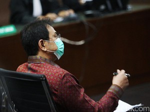 Eks Bupati Kukar soal Ponsel di Lapas: Kalau Pak Azis di Sel Pasti Ngerti