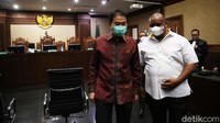 Sementara itu, mantan penyidik KPK AKP Stepanus Robin Pattuju alias Robin hari ini akan menghadapi tuntutan dari jaksa KPK atas kasus suap yang diterimanya dari sejumlah pihak. Sidang tuntutan digelar di Pengadilan Tipikor Jakarta, Jakpus.