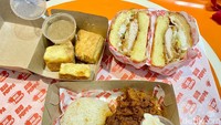 Big Poppa bisa jadi pilihan penggemar fried chicken untuk memuaskan selera. Coba mampir yuk!