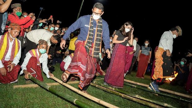 Desa Wisata Wae Rebo di Manggarai, NTT