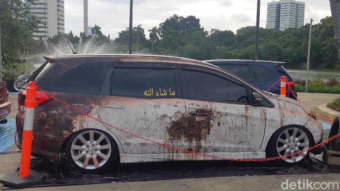 Honda Mobilio Karatan