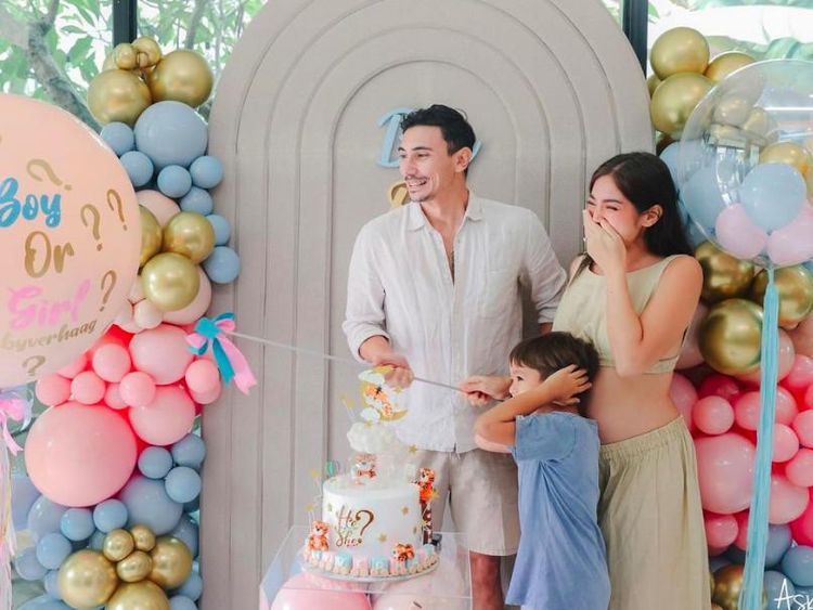 5 Potret Jessica Iskandar Gelar Gender Reveal, Boy or Girl?